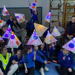 Pupils Visit Durweston Primary School To Help Make Lanterns