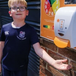 Seaford Install Sunscreen Dispensers On Campus