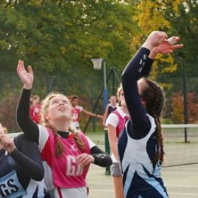 Varsity Netball vs FHS Sloane Square - Photo 2