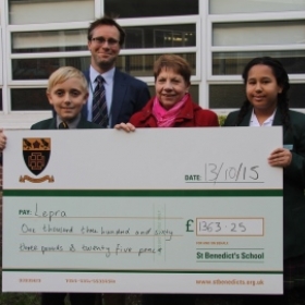 Massive cheque for Lepra - Photo 1