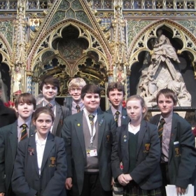 Ealing pupils celebrate Commonwealth Day - Photo 1