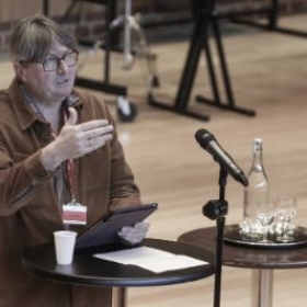 Poetry Discussion Workshops With  Poet Laureate Simon Armitage - Photo 2