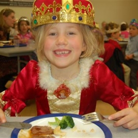 Hornsby House held a royal history day - Photo 1