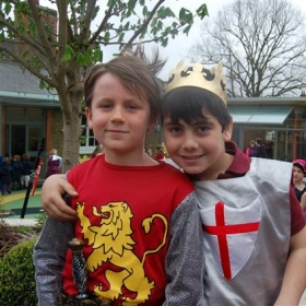 Hornsby House held a royal history day - Photo 2