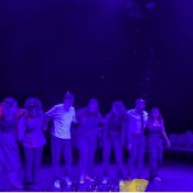 Former Head Girl Takes The Stage - Photo 3