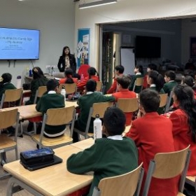 From Hallfield to Cambridge &ndash; Old Hallfieldian shares her journey! - Photo 3