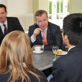 EDUCATION SECRETARY VISITS TAUNTON SCHOOL - Photo 2