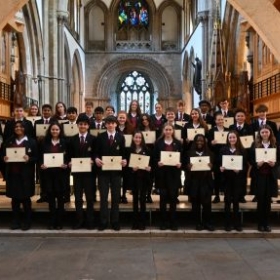 Head's Awards - Photo 1