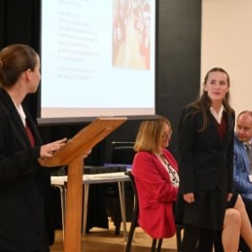 Head's Awards - Photo 2