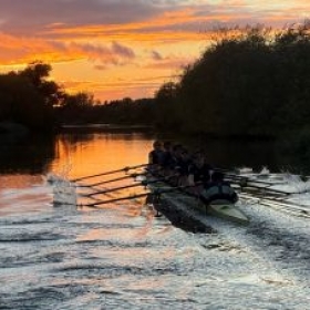Shrewsbury School students visit King's Ely for Half Term Rowing Camp - Photo 2