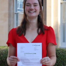 100% A Level Pass Rate - Photo 1