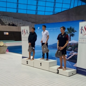 Colchester High School Medal Success at ISA Swimming Nationals - Photo 2