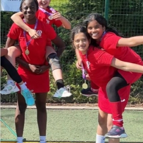 An incredible day at the National IAPS Netball Finals! - Photo 3