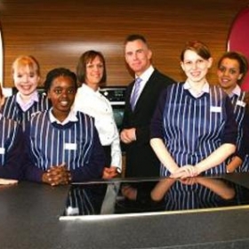 Gary Rhodes opens Queenswood's cookery suite   - Photo 1