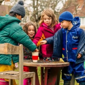 Eco-Schools Green Flag with Distinction - Photo 2