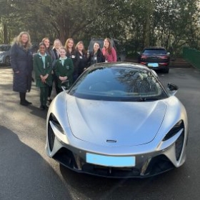 McLaren Visit Stormont! - Photo 2