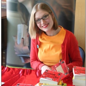 Best-selling children’s author Robin Stevens’s visit to Godolphin on 7th November 2016 - Photo 2