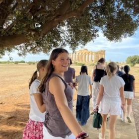 Classicists explore temples, tales and traditions in Sicily - Photo 3