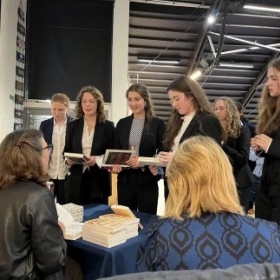 Sixth Form Lecture: Cultural historian and author Anna Beer Shares her Literary Journey and Life Lessons - Photo 1