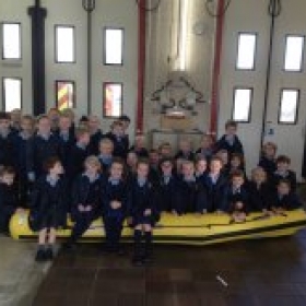 Pre-Prep 2 visit Buckingham Fire Station - Photo 1