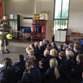 Pre-Prep 2 visit Buckingham Fire Station - Photo 2