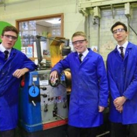 Three Oundle pupils receive prestigious engineering scholarships - Photo 1