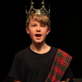 Trickery, chaos, humour and comedy as talented Oundle pupils perform Shakespeare! - Photo 1