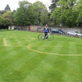 Cyclist Hannah Barnes Rides into Oundle - Photo 1