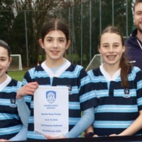 Our tenacious U13 Hockey Team: Regional Runners Up - Photo 2