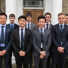 Students' stock soars in national investment challenge - Photo 1