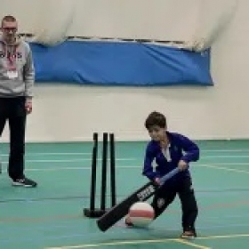 Lois Turner, Captain Of The British Women's Blind Cricket Team - Photo 2