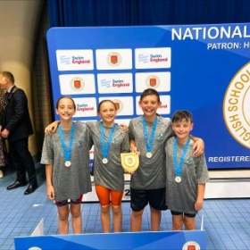 Bootham Junior School Crowned Best Small School in England at National Swimming Finals - Photo 3