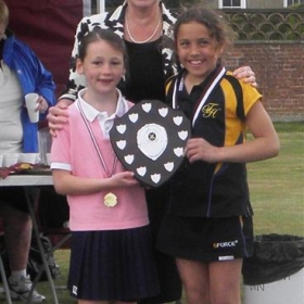 Queen Margaret's first Junior Rounders Tournament is a soaring success! - Photo 1