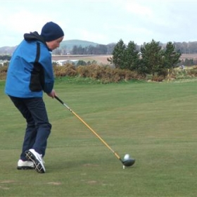 Pupils play on world's most famoust golf links - Photo 2
