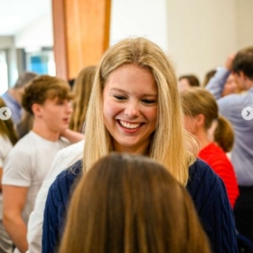 Brilliant Set of GCSE Results - Photo 2