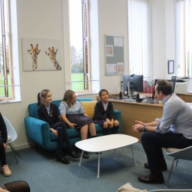 Lib Dem Winchester Parliamentary Candidate Danny Chambers Visits St Swithun's School  - Photo 3