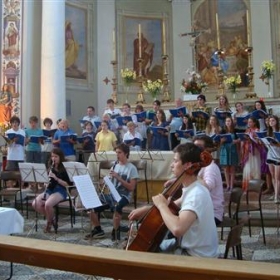 Bedales Community Concert at St Peter's Church - Photo 1