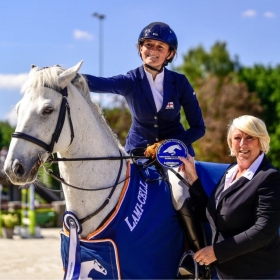 Xanthe achieves top ten finish at prestigious Horse of The Year Show - Photo 1