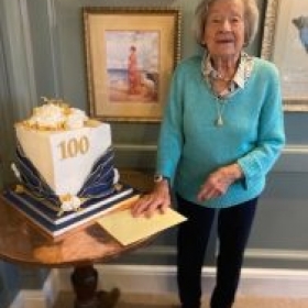 Helpting To Celebrate A 100th Birthday - Photo 2