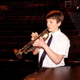 Box hill School student performs at Epsom Playhouse - Photo 1