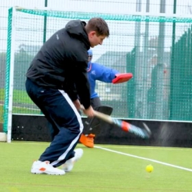 Premier League striker returns to Tonbridge for hockey masterclass - Photo 2