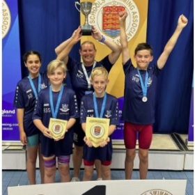 Sherfield School Crowned National Small Schools Swimming Champions! - Photo 3