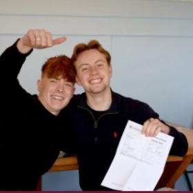 93% A* and A for this year's EPQ Students - Photo 2