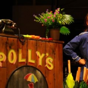 Years 5 and 6 Took Centre Stage in Splash! - Photo 2