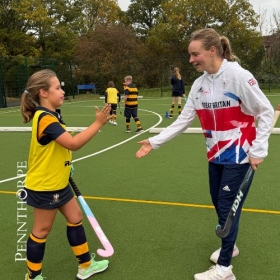 GB Hockey Star Izzy Petter Inspires Future Champions at Pennthorpe - Photo 2
