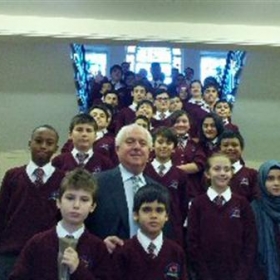 Wisdom School celebrate Parliament week with a visit from Lord Mitchell. - Photo 2